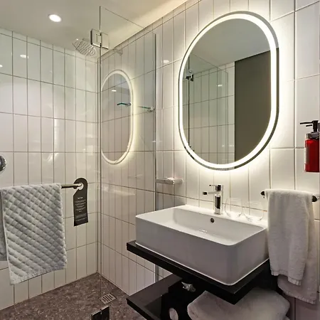 Rockerfeller Private Hotel Suites Cape Town Exterior photo